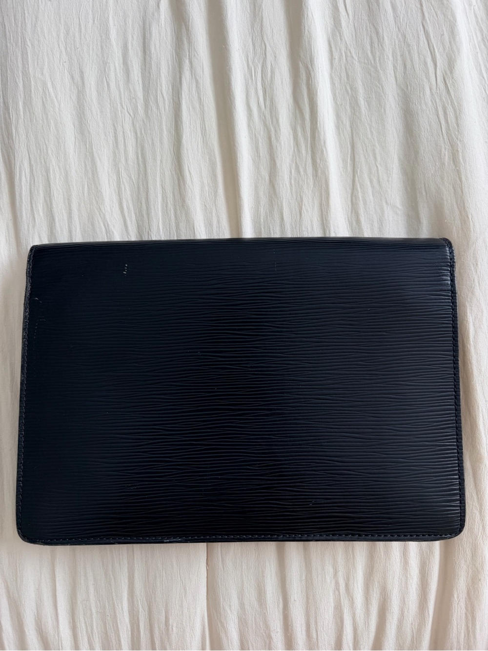 Louis Vuitton Black Epi Leather Envelope Clutch with Gold Hardware - Picture 4 of 12